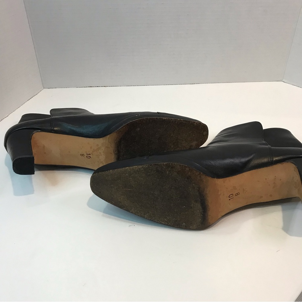 COLE HAAN BOOTIES - Picture 3 of 7